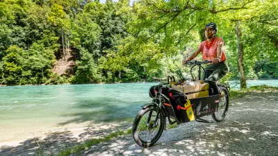 Für den kraftvollen Antrieb ist Bosch Technikpartner von Carvelo2go