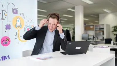 Un service de livraison à domicile apporte les achats à domicile